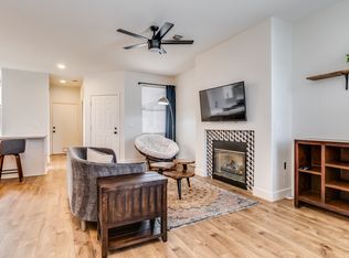 3221 N 37th St UNIT 33, Phoenix, AZ 85018