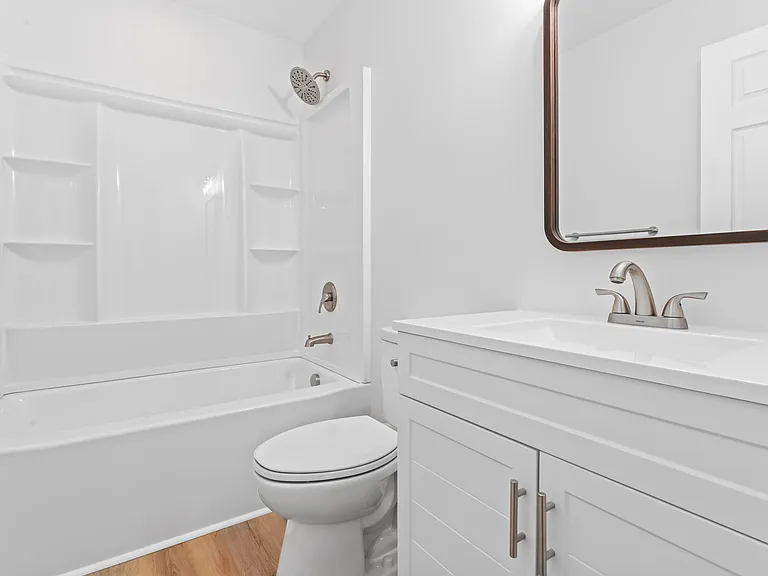 329 Simpson St — Photo 21