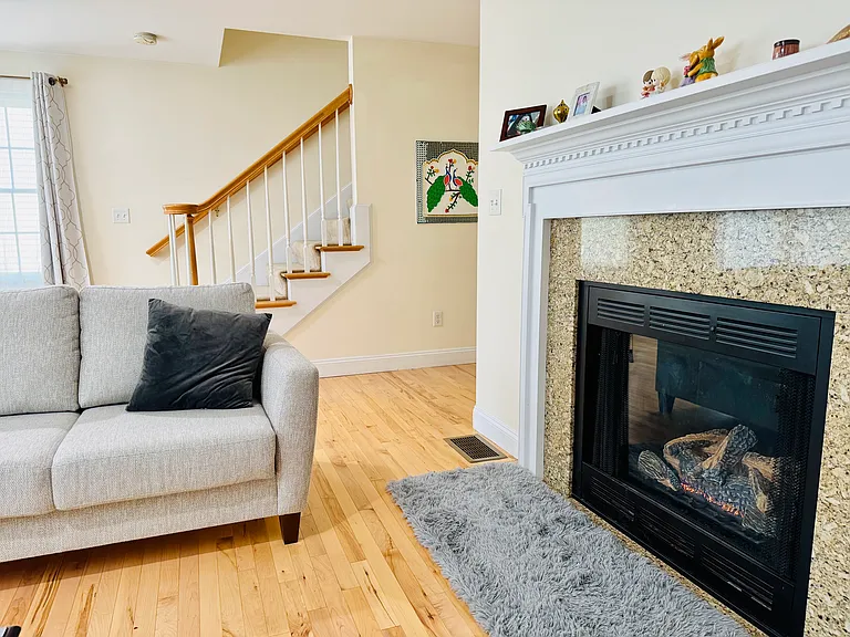 130 Turnpike Rd #8 — Photo 18