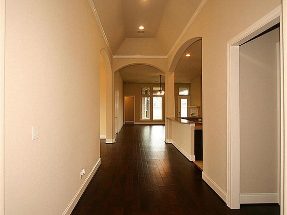 4th image of 27838 Burchfield Grove Ln