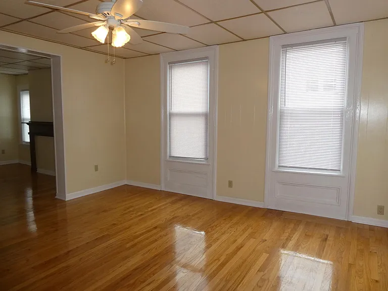 314 Saratoga St #A — Photo 1