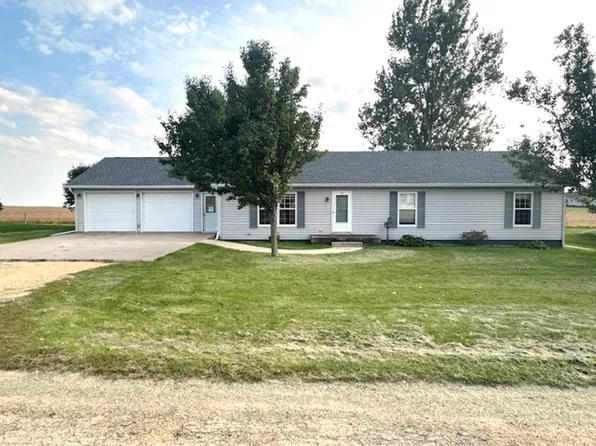 95 Prairie Dr, Miles, IA 52064