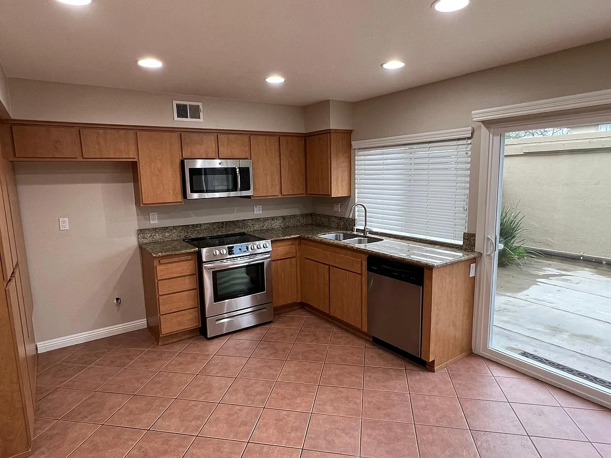 Building Photo - 10408 Echo River Ct