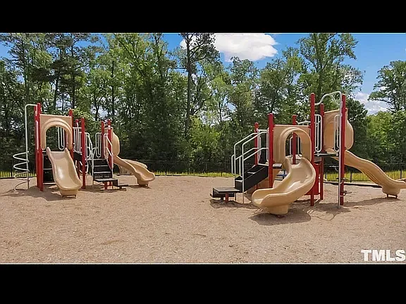 2402 Chert Ln — Photo 22