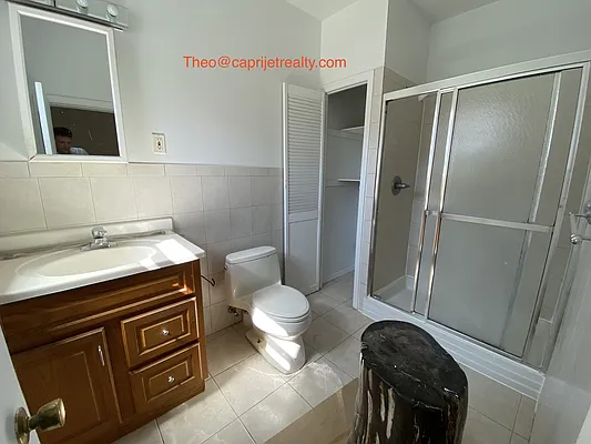 Rented by Capri Jet Realty Corp | media 12