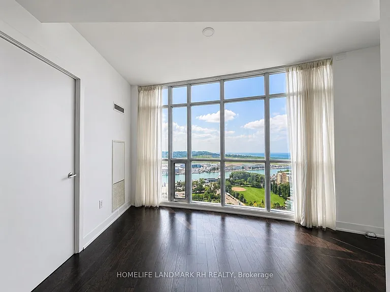 38 Dan Leckie Way #3101 — Photo 8