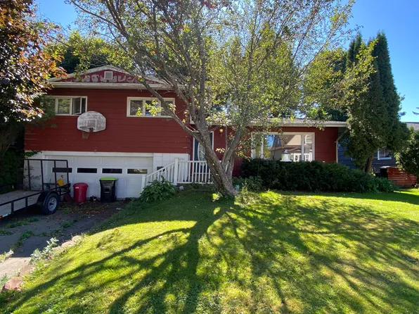 604 Adams Ave, Sault Sainte Marie, MI 49783