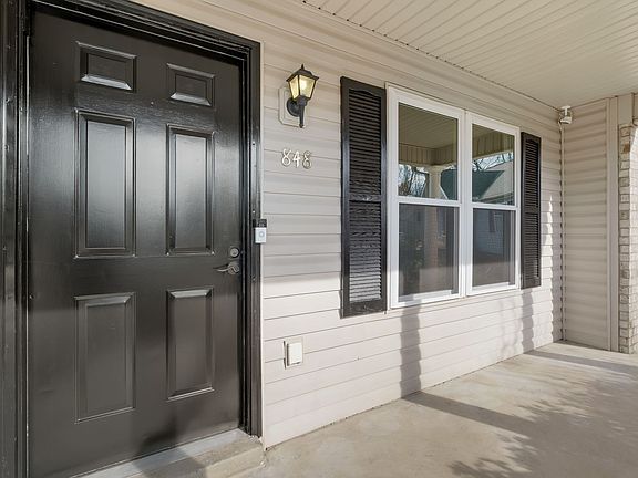 4th image of 848 Stone Hedge Ct