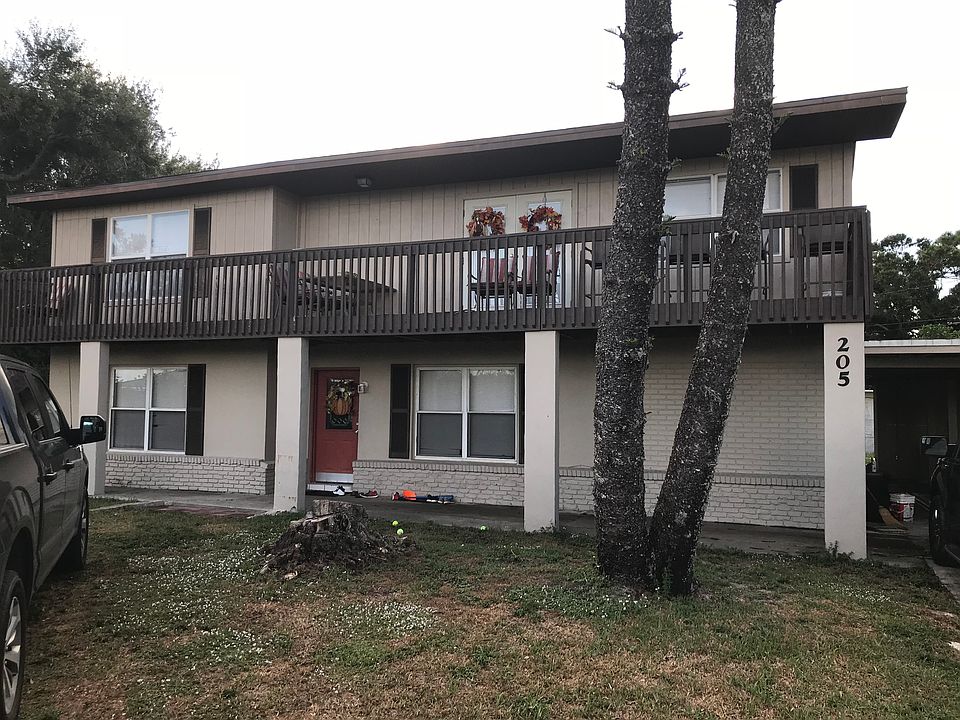 1st image of 205 San Luiz Ave