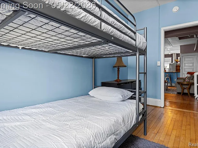 211 N Main St #1 — Photo 28
