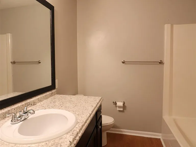 1472 Riverwood Ct — Photo 7