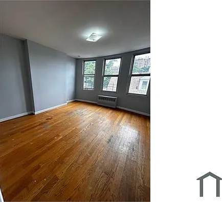 146 Beech St — Photo 2