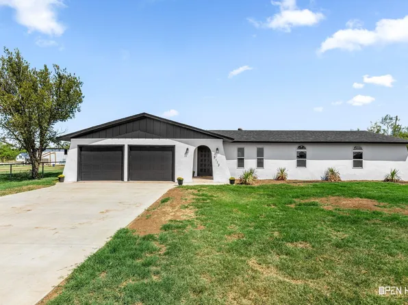 5113 Crown Ln, Wichita Falls, TX 76310