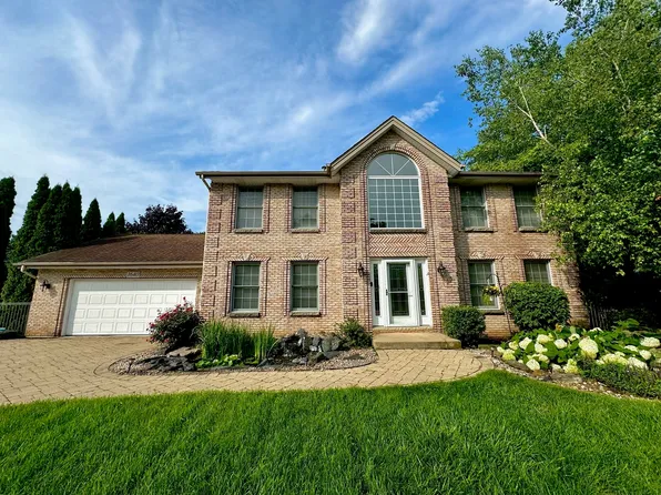 1640 Albany Ln, Rockford, IL 61107