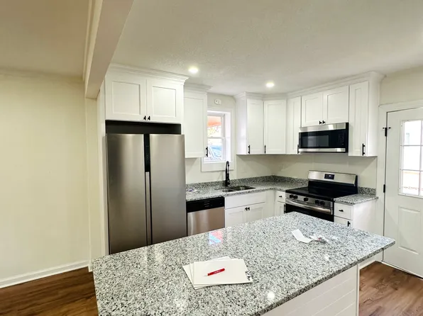 111 Orange Dr, Williamsburg, VA 23185