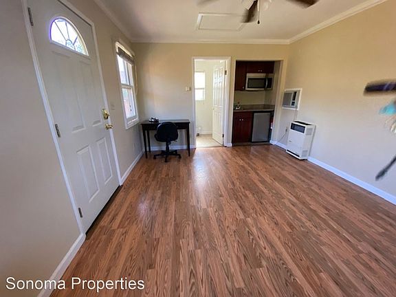 2nd image of 905 Boyes Blvd