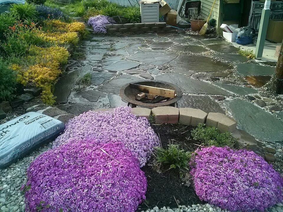 Flagstone patio