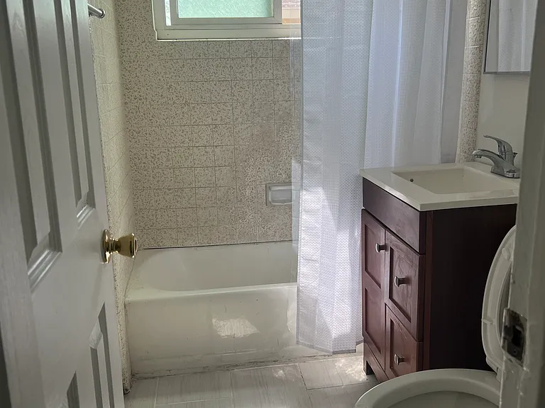 416 N Bush St #B — Photo 2