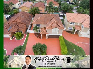 8380 NW 195th Ter, Hialeah, FL 33015