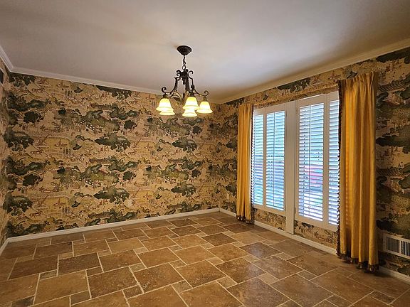 3rd image of 1205 Olive Ave