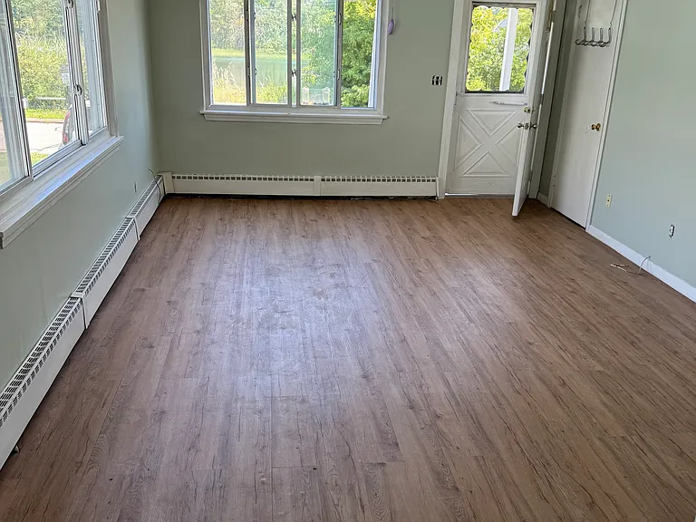 17 Shore Dr — Photo 4