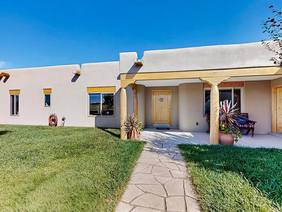 1st image of 413 Mission Hills Rd