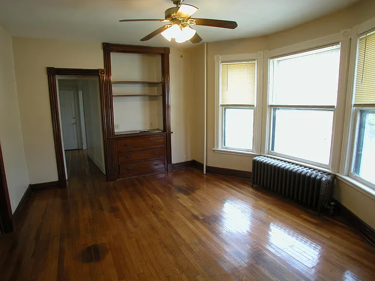 534 Yates St #A — Photo 4