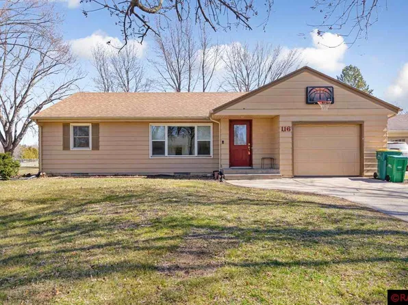 116 S Morningside Dr, Le Sueur, MN 56058