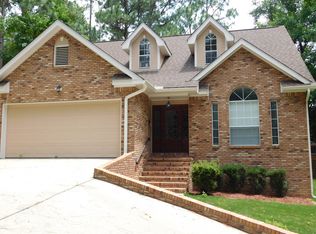 12 Edinburgh Cir, Hattiesburg, MS 39401