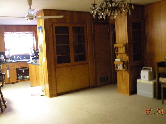 3rd image of 203 Tarpley