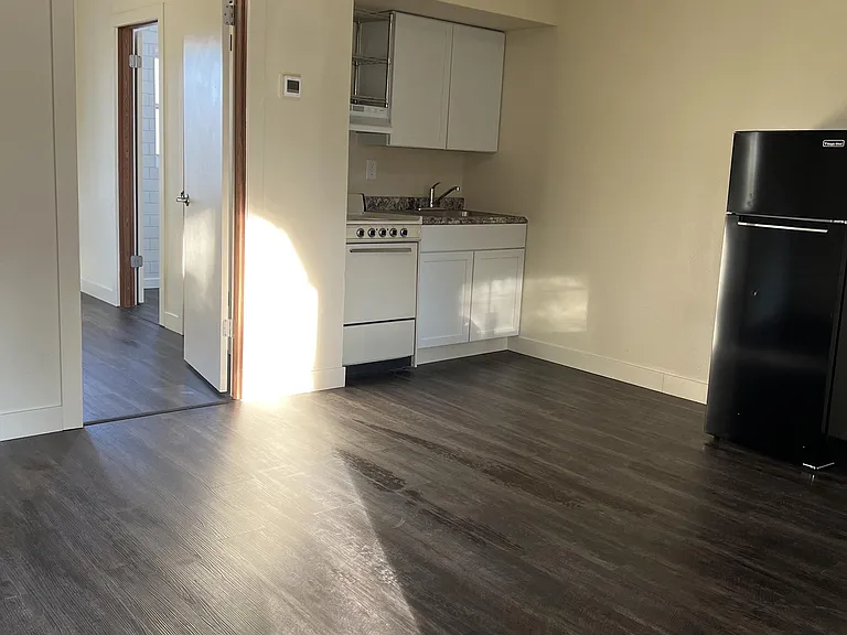 3712 Venice Rd #1 — Photo 1