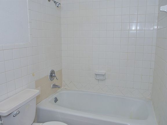 3rd image of 1212 Bruce Ave APT 65