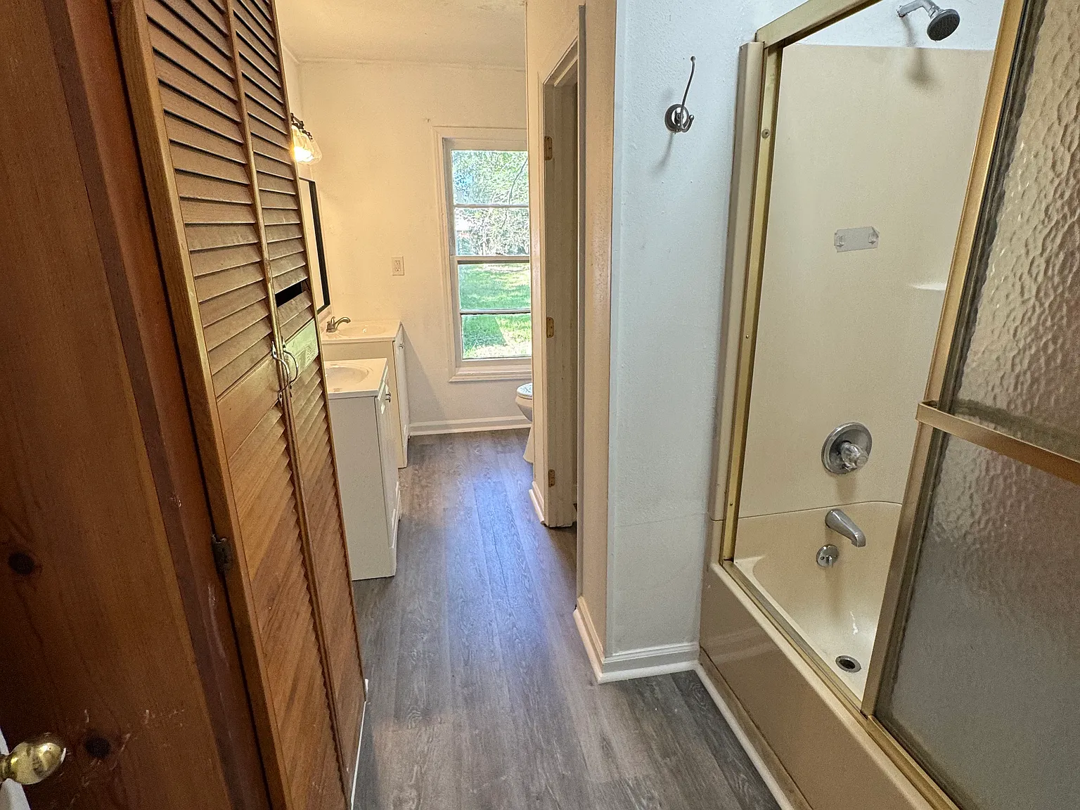 4 bed, 1434 sqft, $1,450 — Photo 3