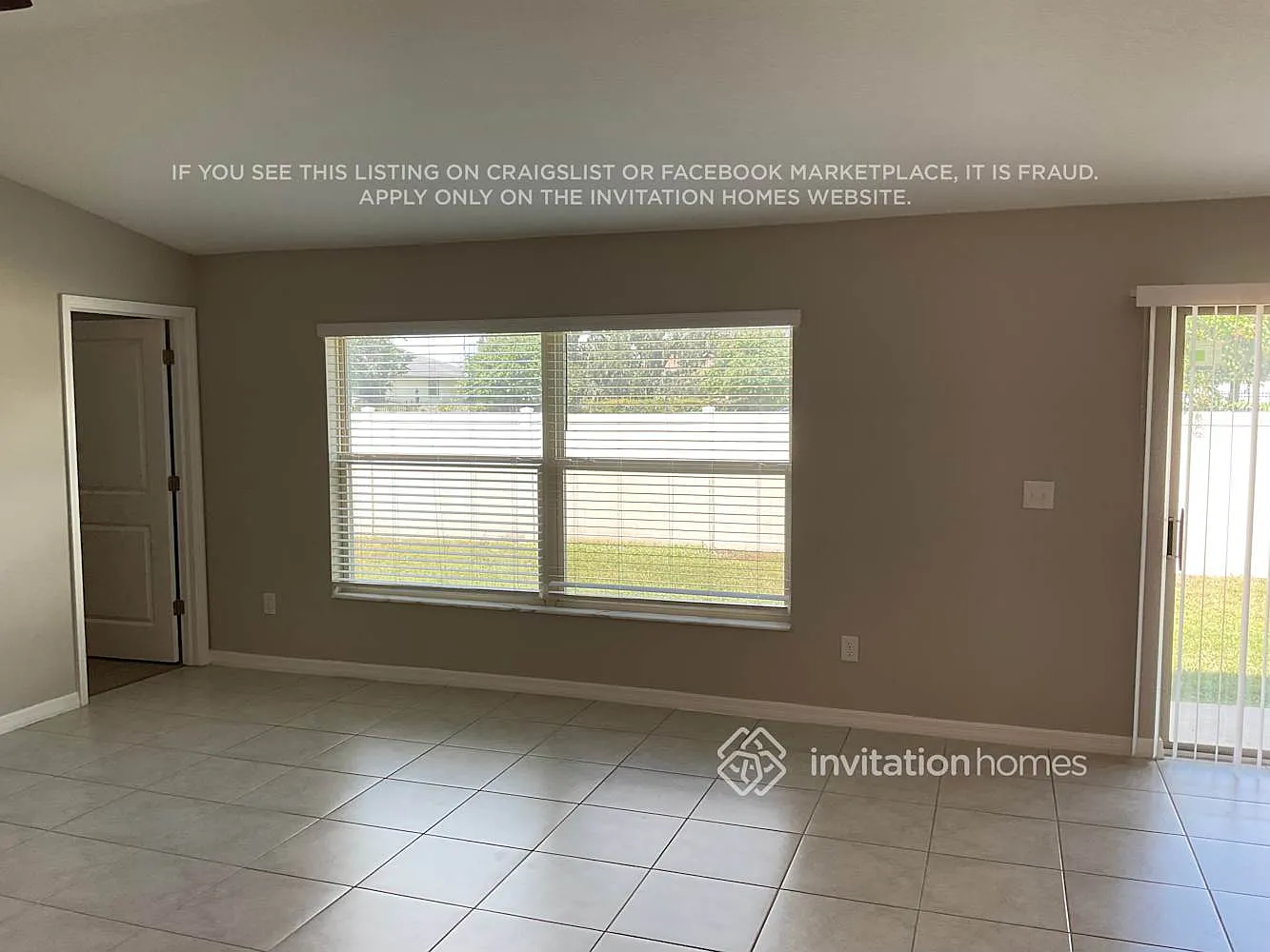1506 Blue Rose Dr Ruskin, FL 33570 — Photo 3
