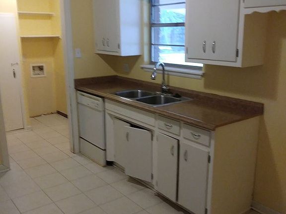 5th image of 2524 Eagle Dr