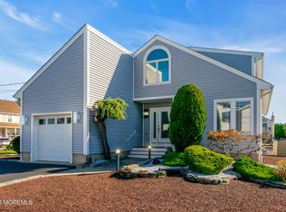 625 N End Ave, Toms River, NJ