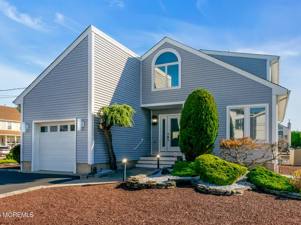 625 N End Avenue N, Toms River, NJ 08753