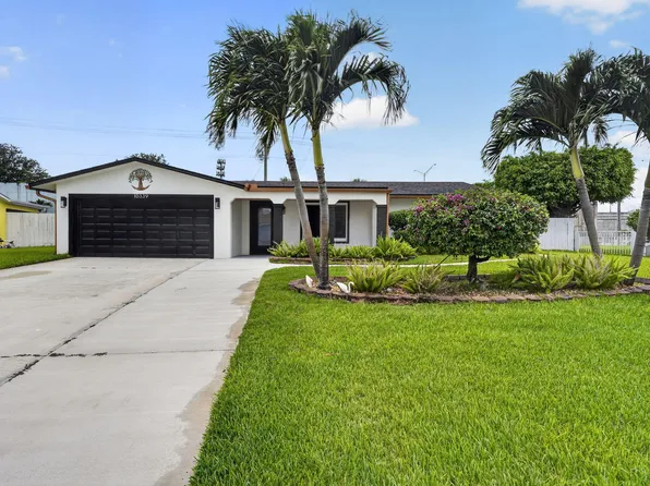 10339 Daphne Avenue, Palm Beach Gardens, FL 33410