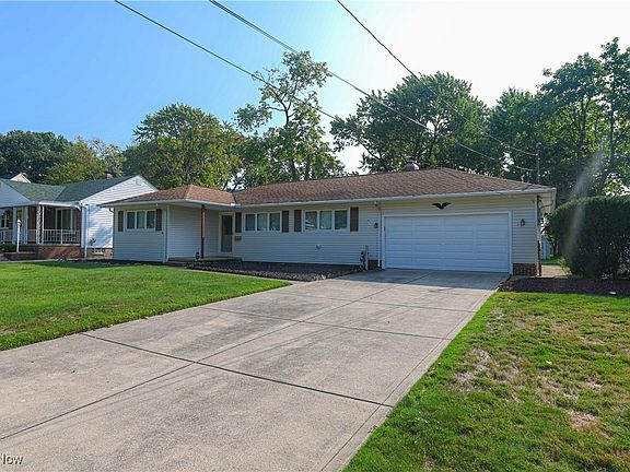 2nd image of 6469 Fernhurst Ave