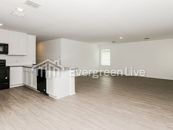 2nd image of 6413 Middlebury Dr