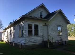 203 E Wisconsin Ave, Winger, MN 56592