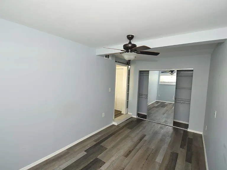 403 N Oleander Ave #B — Photo 6