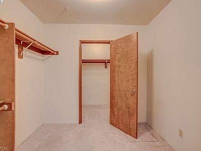 Double Walkin Closet