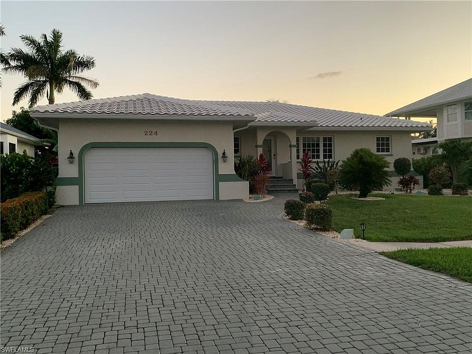 1st image of 224 Seahorse Ct