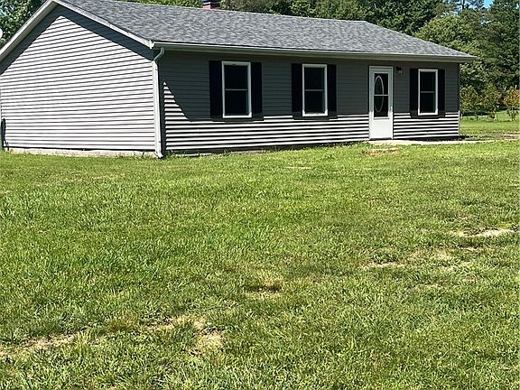 2nd image of 2655 Pine Ridge Dr
