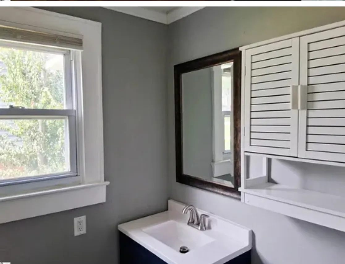 2 bed, 1062 sqft, $1,700 — Photo 4
