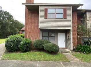 557 Travelers Blvd, Summerville, SC 29485