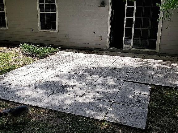 5th image of 3550 Killarney Plaza Dr