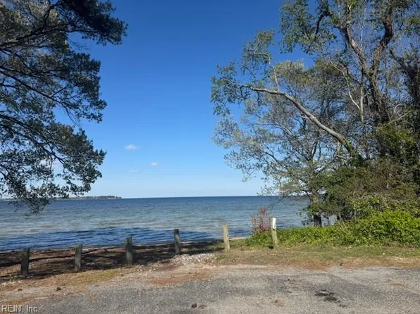 2.29 Godfrey Bay Rd, Cobbs Creek, VA 23035