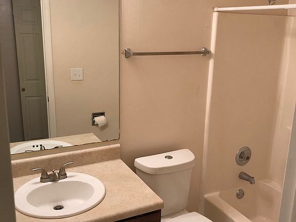5th image of 3222 Salem Cove Trl SE